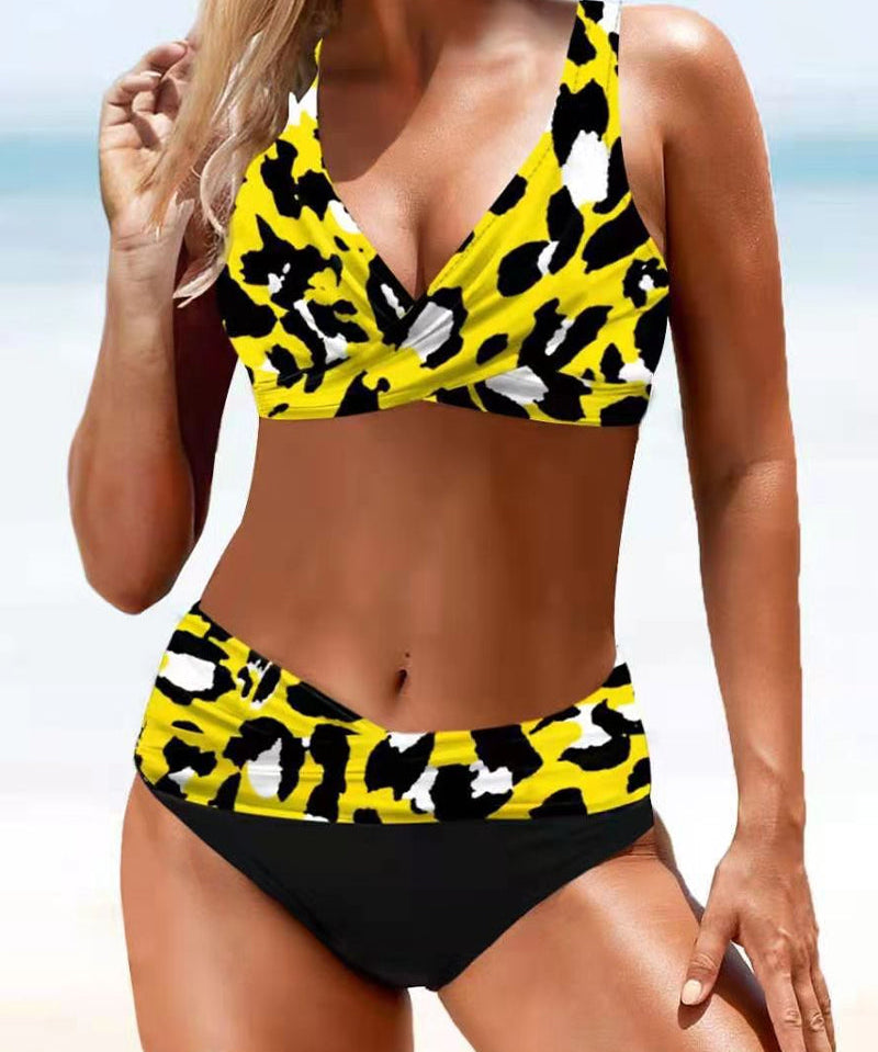Eva - Fröhlicher Bunter Bikini
